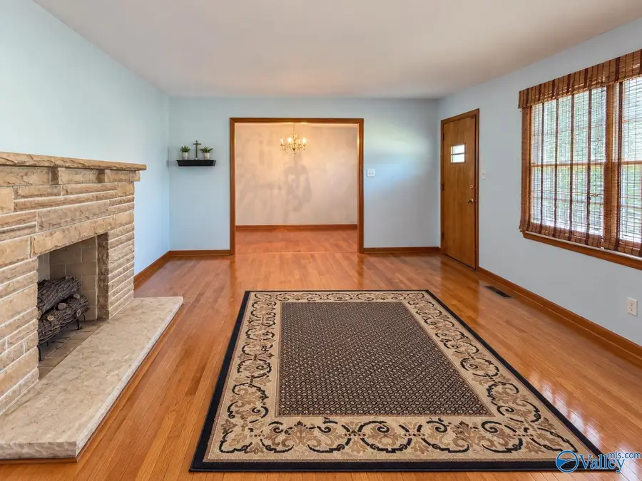 807 Lay Street, Gadsden, AL 35903 - #2