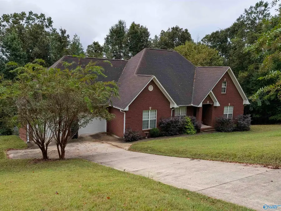 6075 Chula Vista Road, Gadsden, AL 35907 - #2
