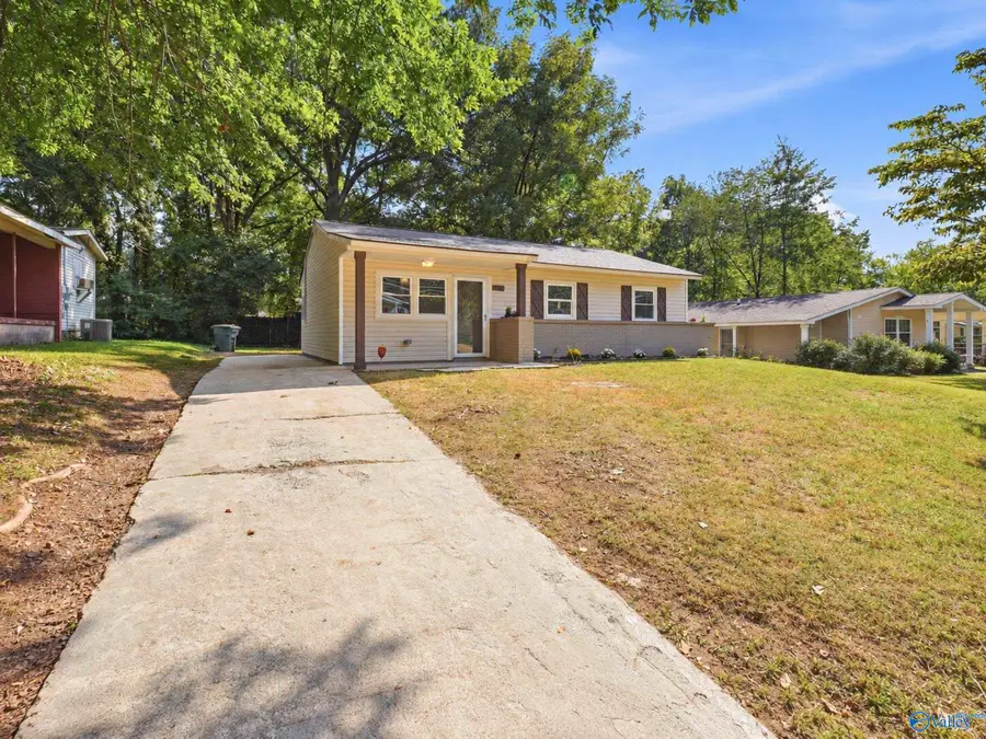2111 NW Atkins Drive, Huntsville, AL 35810 - #2