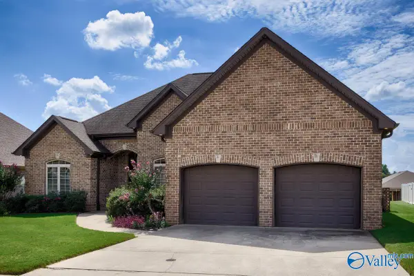 22104 Kennemer Lane, Athens, AL 35613
