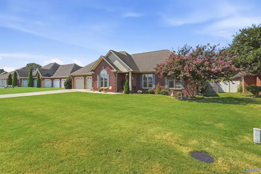 2903 Whiteford Drive Sw, Decatur, AL 35603 - #3