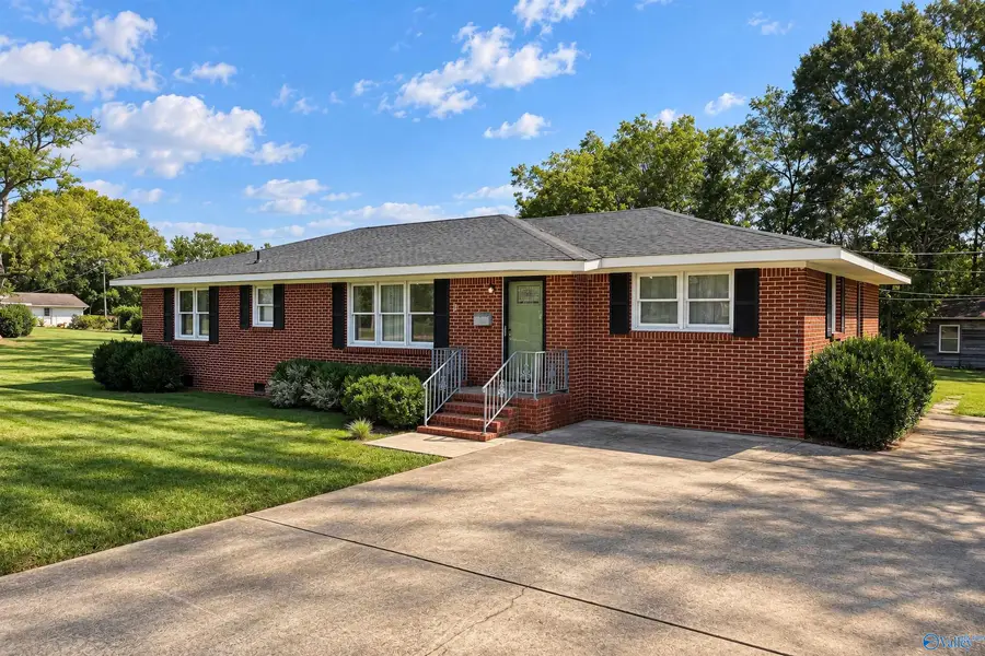 15036 Market Street, Moulton, AL 35650 - #3