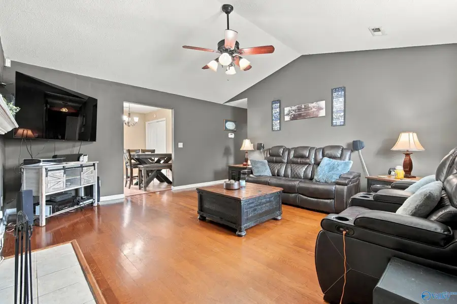 105 Thornhedge Trail, Toney, AL 35773 - #3