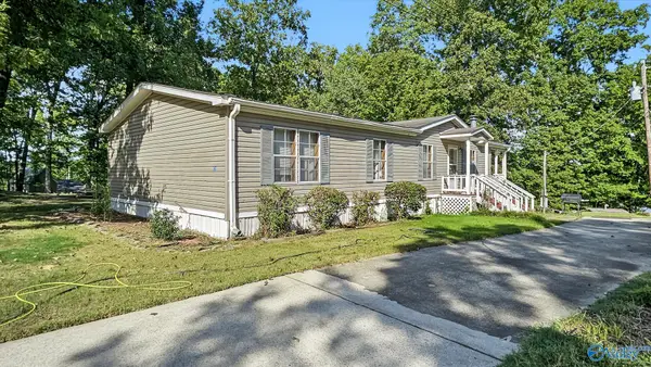 429 County Road 564, Rogersville, AL 35652