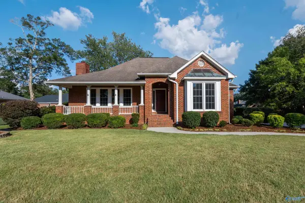 10297 Saint Alban Blvd Sw, Huntsville, AL 35803
