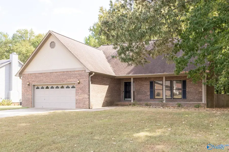 202 Rosecliff Drive, Harvest, AL 35749 - #2