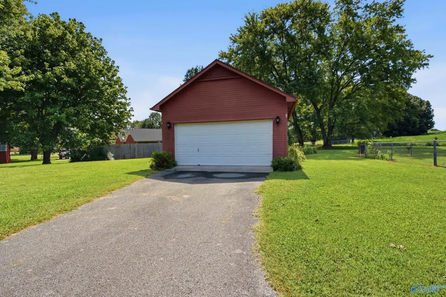 1113 Murphy Hill Road, Hazel Green, AL 35750 - #3