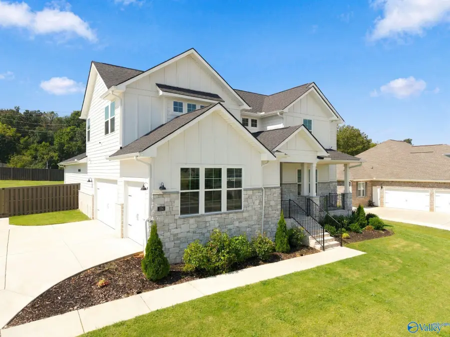 326 Merrydale Drive, Huntsville, AL 35811 - #2