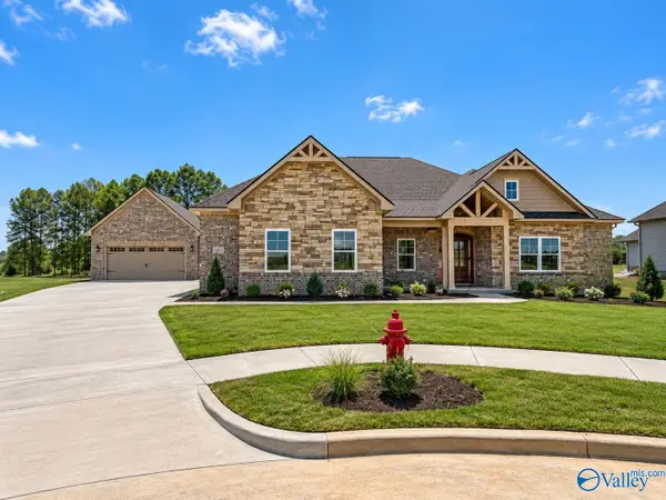 24592 Panther Branch Circle, Athens, AL 35613