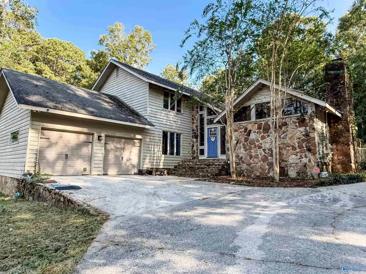 134 Windy Hill Road, Rainbow City, AL 35906 - #1