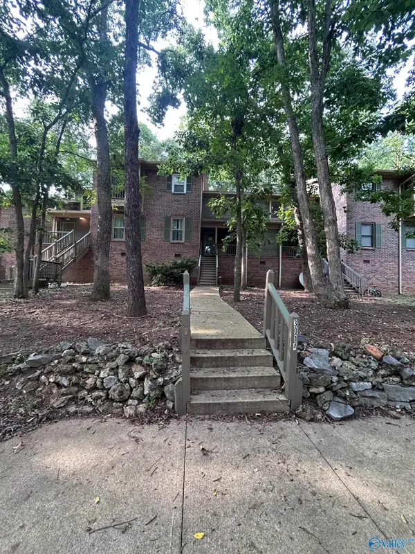 3014 Live Oak Lane Sw #3014, Huntsville, AL 35802