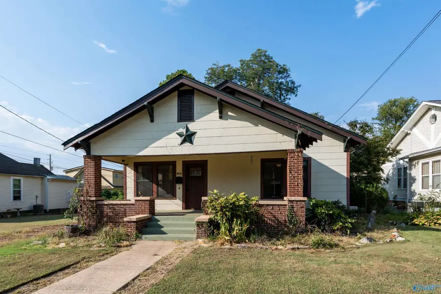 905 Clinton Avenue E, Huntsville, AL 35801 - #2