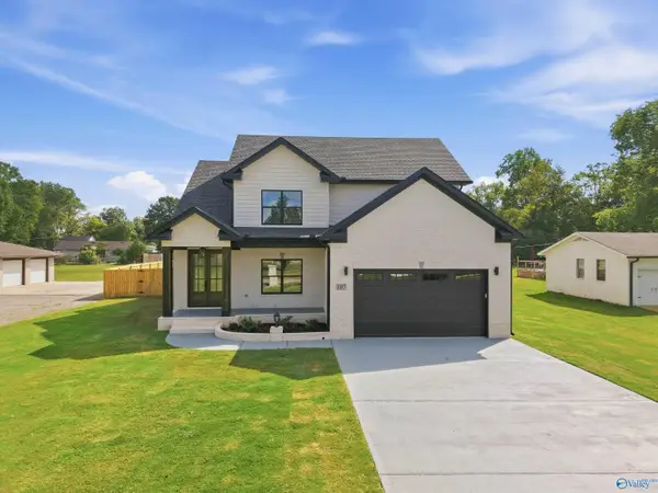 107 Willowbrook Street, Decatur, AL 35603