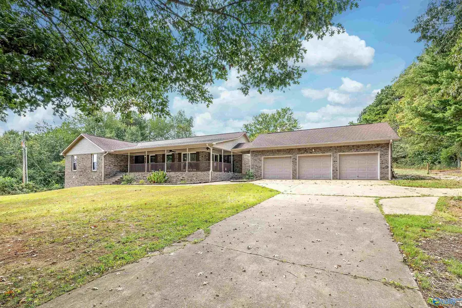 102 Huntington Ridge Road, Madison, AL 35757 - #2
