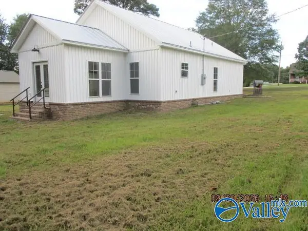1804 Woodbreeze Circle Se, Hartsville, AL 35640