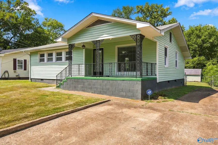 4311 Arlington Road Nw, Huntsville, AL 35805 - #2