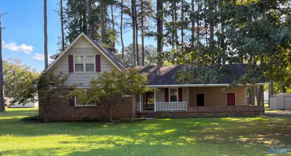 4706 Pineywood Drive, Decatur, AL 35603