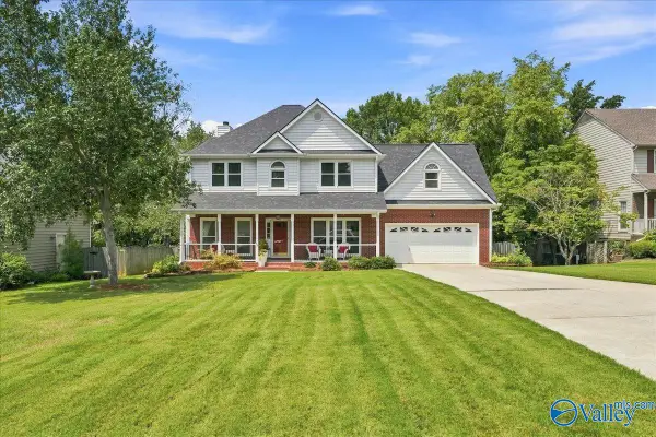 135 Pebblebrook Circle, Madison, AL 35758