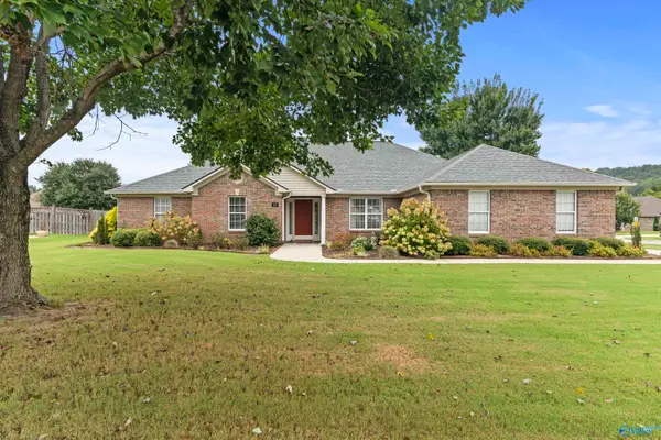 10 Corwin Drive, Decatur, AL 35603