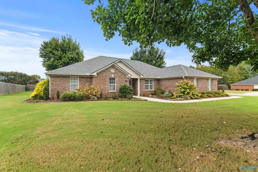 10 Corwin Drive, Decatur, AL 35603 - #2