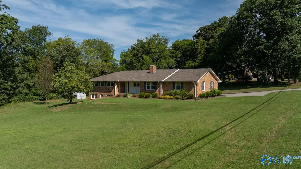 619 Dellwood Road Se, Huntsville, AL 35802 - #1