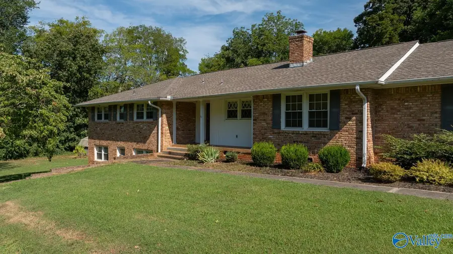 619 Dellwood Road Se, Huntsville, AL 35802 - #2