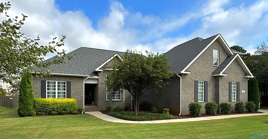 15 American Avenue Sw, Huntsville, AL 35824 - #2