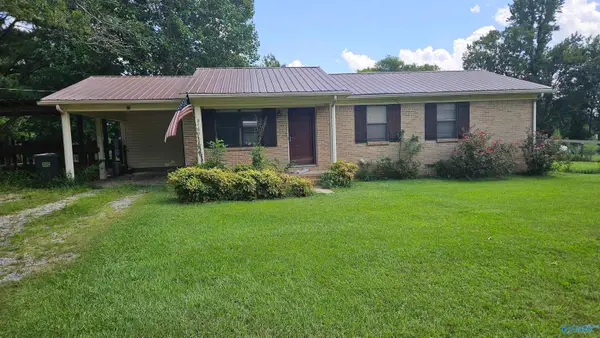 8189 Hwy 36 E, Laceys Spring, AL 35754