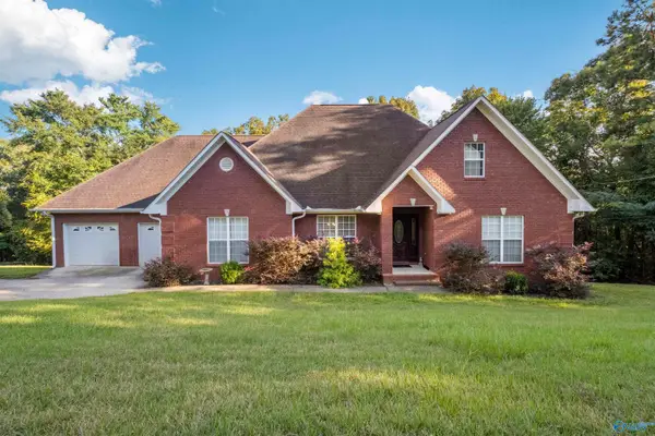 6075 Chula Vista Road, Southside, AL 35907