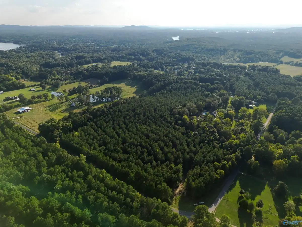 7 AC Rolling Hills Road, Gadsden, AL 35901 - #1