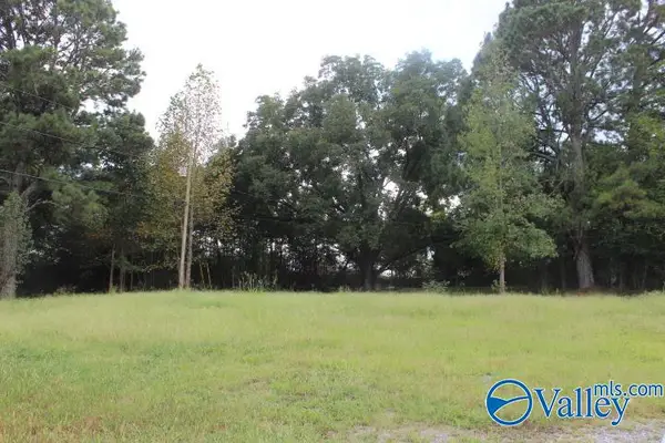 859 Main Street West, Rainsville, AL 35986