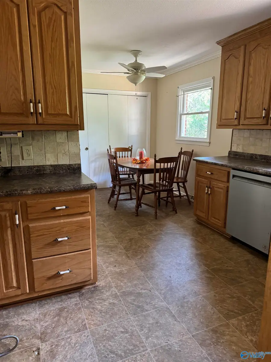 8600 Hickory Hill Lane Se, Huntsville, AL 35802 - #3
