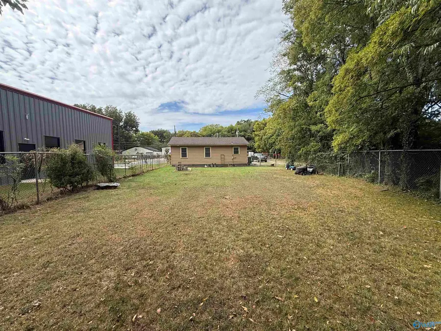232 Bailes Street Nw, Huntsville, AL 35805 - #3