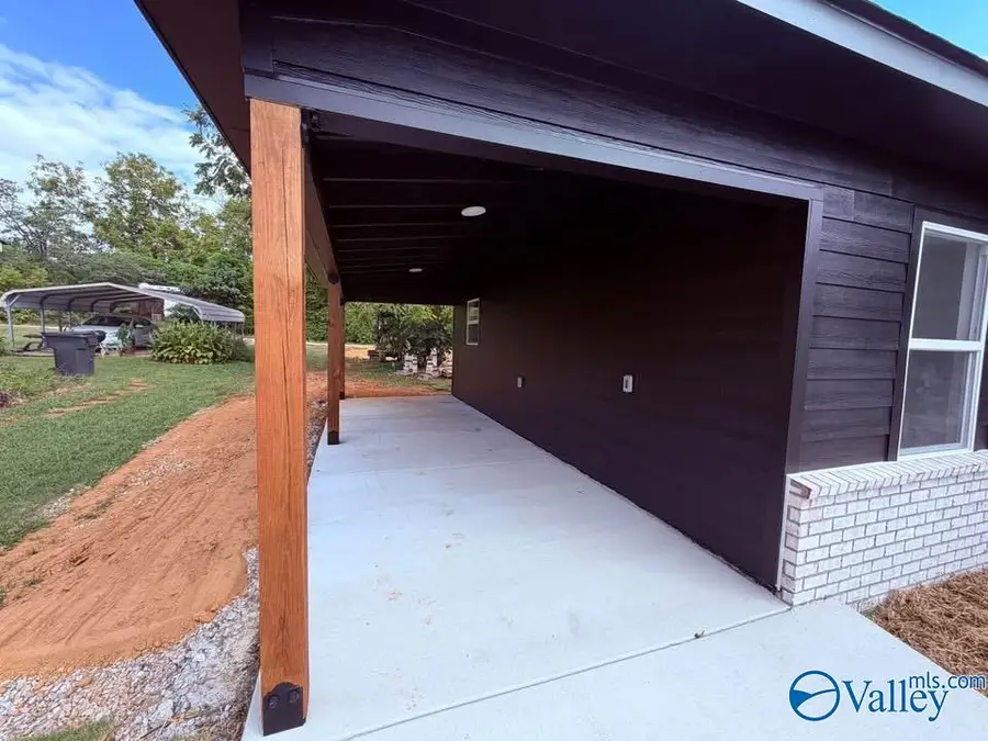 214 12th Avenue Nw, Decatur, AL 35601 - #3