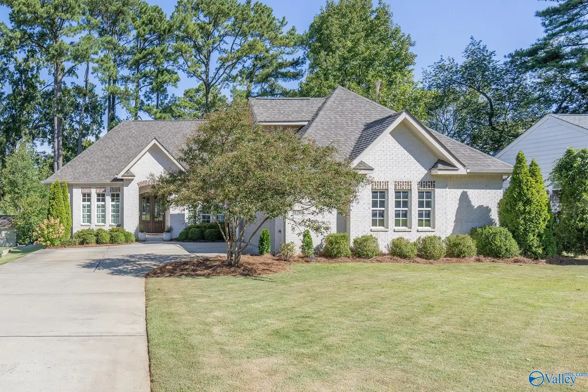 1301 Lowell Drive Se, Huntsville, AL 35801 - #1