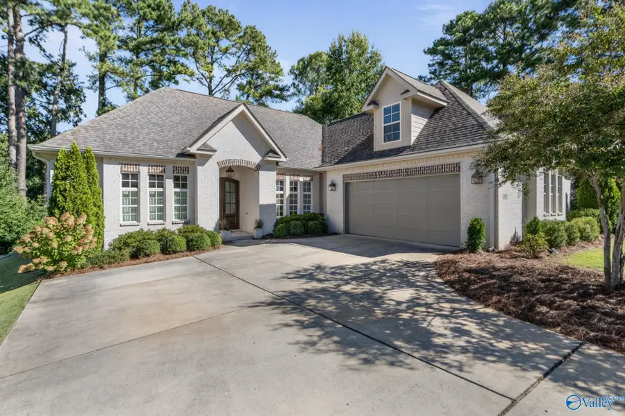 1301 Lowell Drive Se, Huntsville, AL 35801 - #2