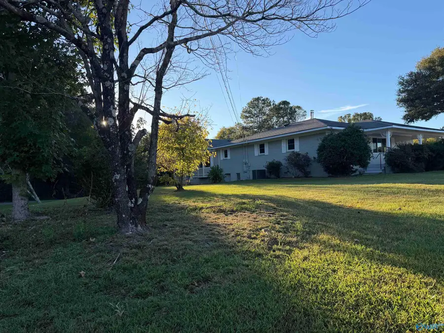 26 Hickory Circle, Union Grove, AL 35175 - #3