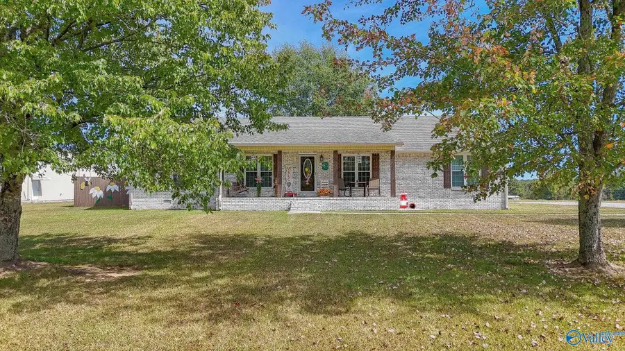 7090 County Road 434, Trinity, AL 35673 - #2
