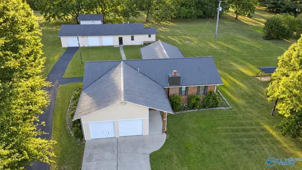616 Browns Chapel Road, Rainsville, AL 35986