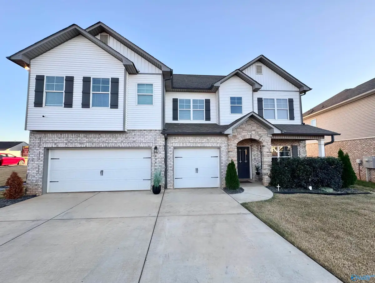 138 Chesire Cove Lane, New Market, AL 35761 - #1