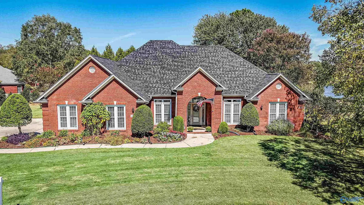 2611 Sandalhaven Drive, Owens Cross Roads, AL 35763 - #1