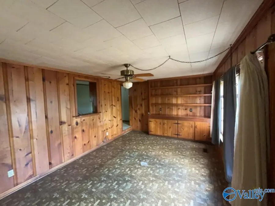 409 Allen Drive, Sylacauga, AL 35150 - #3
