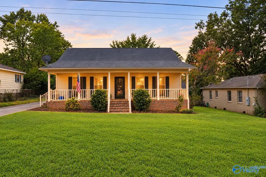 1710 Mccullough Avenue Ne, Huntsville, AL 35801 - #3