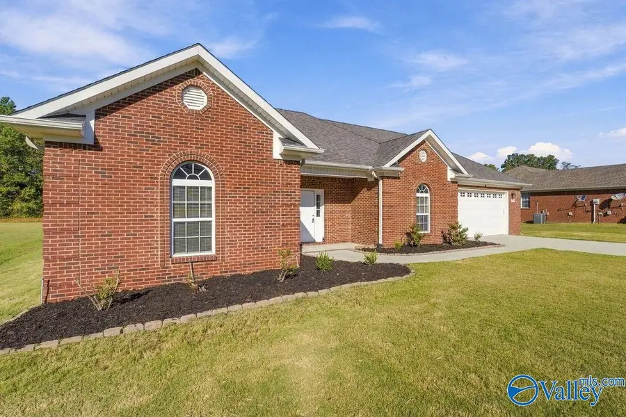 112 Archered Way, New Market, AL 35761 - #2