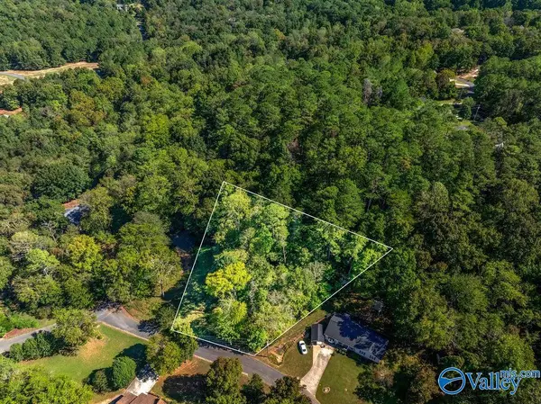 6423 Dogwood Lane, Fort Payne, AL 35967