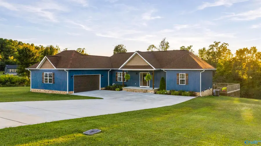 45 Dogwood Lane, Rainsville, AL 35986 - #3
