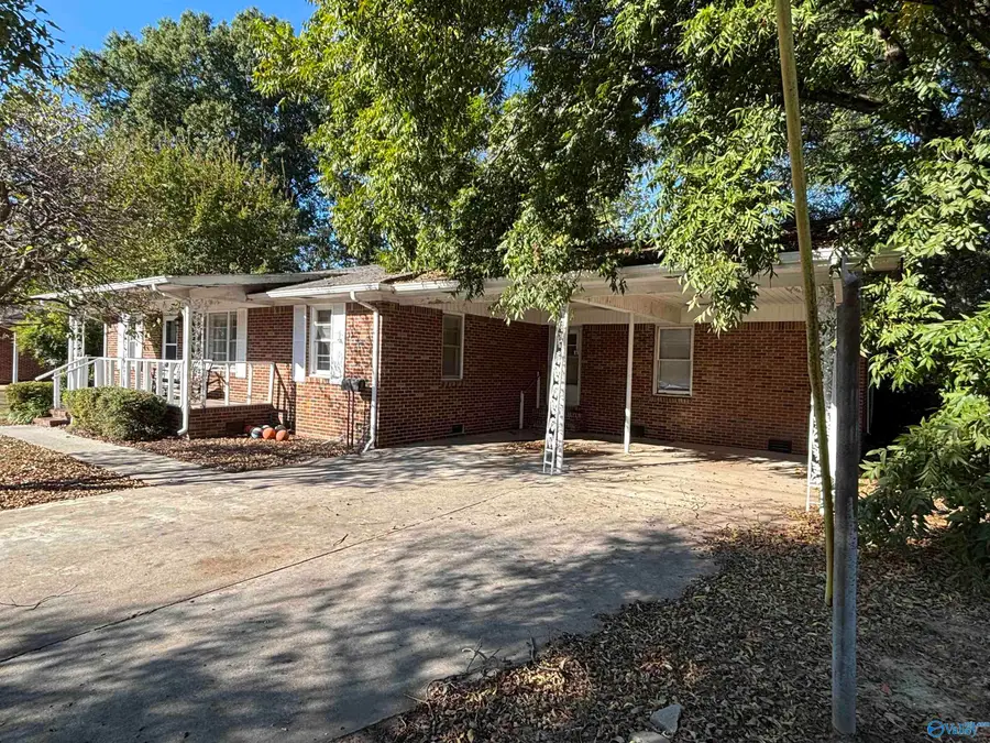 2025 Cleveland Avenue Sw, Decatur, AL 35601 - #2