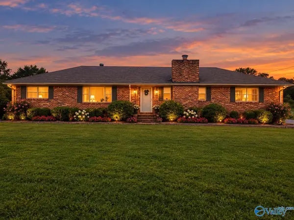 2130 Solitude Road, Albertville, AL 35950