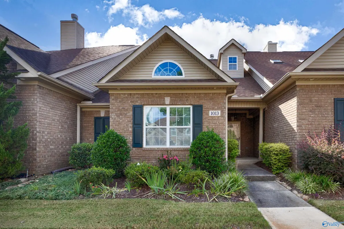 1013 Cresent Falls, Huntsville, AL 35806 - #1