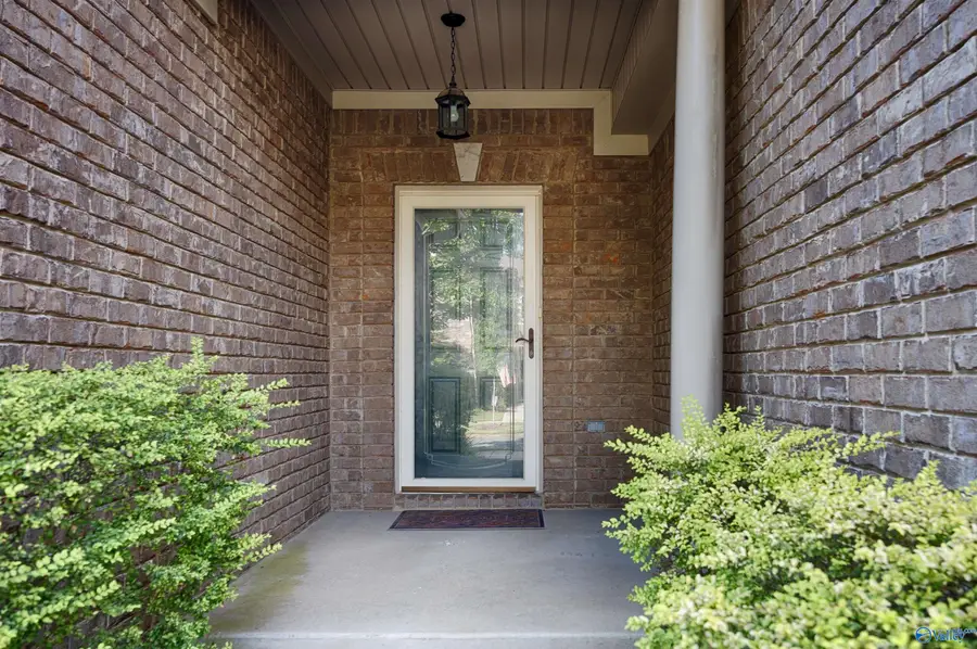 1013 Cresent Falls, Huntsville, AL 35806 - #2